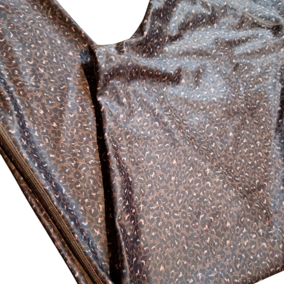Aerie Offline Dark Brown Leopard Cheetah Leggings Large - Picture 2 of 6